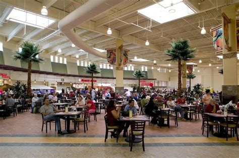 imperial valley mall food court.